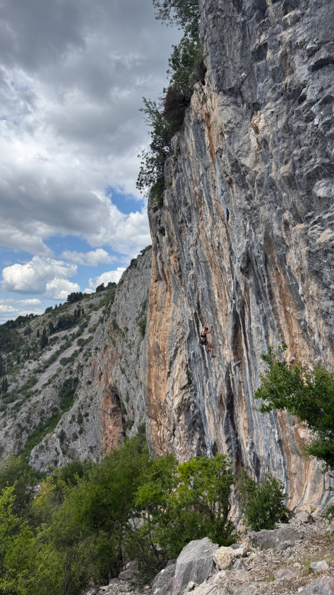 Skrytý lezecký poklad v Evropě - HOROKURZY.CZ